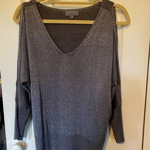 Silver open sleeve knit top